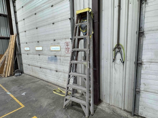 Step Ladder