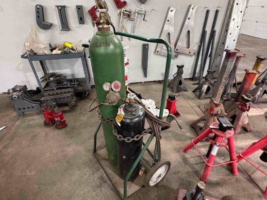 Torch Setup & 22 Ton Hydraulic Jack