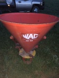 WAC Fertilize Spreader