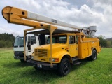 1999 International 4900 Bucket Truck