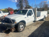 2004 Ford F-550 Utility Truck