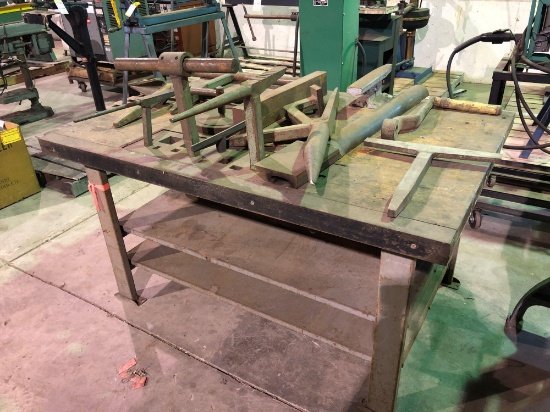 Pexto Stake/Metalsmith Table