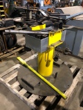 Hossfeld Universal Iron Bender