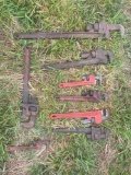 8 Pipe wrenches