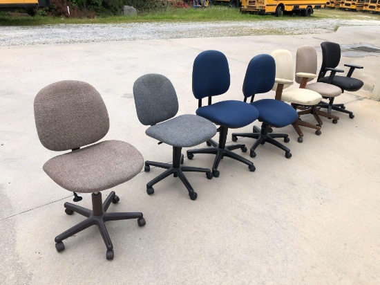 (7) Rolling Office Chairs