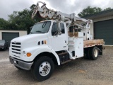 2001 Sterling L7500 Digger Derrick