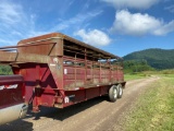 2002 W-W Gooseneck Livestock Trailer (20ft)