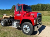 1994 Ford L8000 Road Tractor
