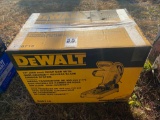 DeWalt Saw