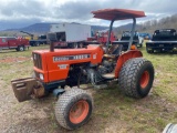 Kubota M4030SU Tractor