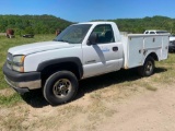 INOP 2004 Chevrolet Silverado 2500 4x4 Service Truck, VIN # 1GBHK24U84E174448