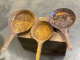 (3) Metal Frying Pans