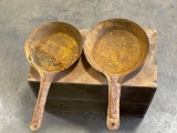 (2) Metal Frying Pans