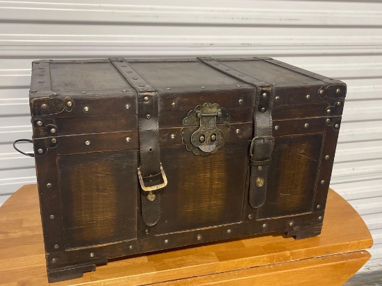 Decorative Storage Chest