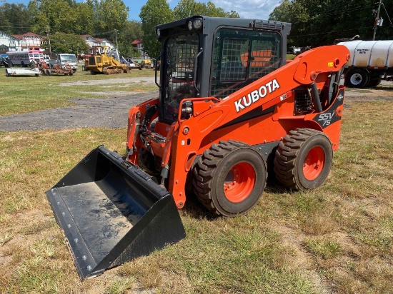 2019 Kubota SSV75 Skidsteer