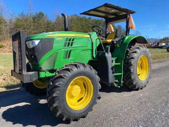 John Deere 6110M 4x4 Tractor