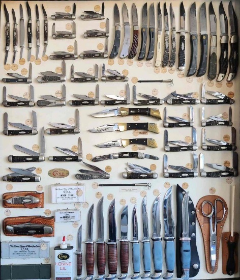 1970's Case Knife Collector Set