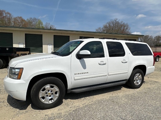 2012 Chevrolet Suburban (MPV), VIN # 1GNSCJE06CR108015