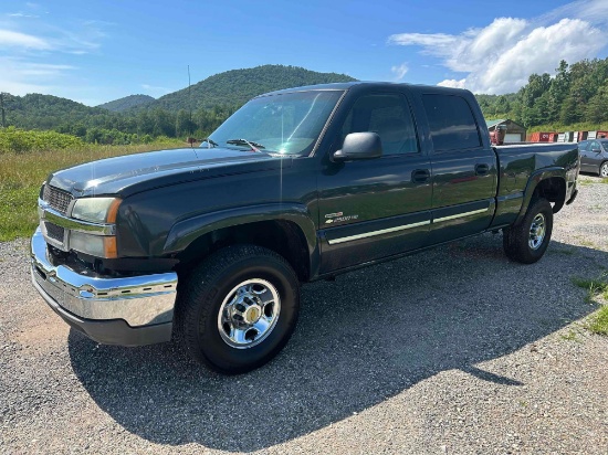 2003 Chevrolet Silverado 2500 4X4 (Diesel) Pickup Truck, VIN # 1GCHK231X3F137266