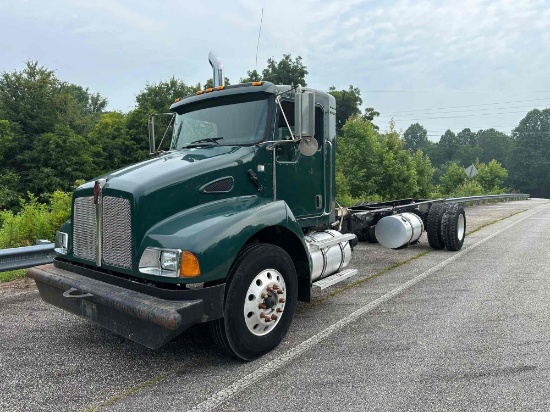 2008 Kenworth T300 Truck, VIN # 2NKMHM7X38M218547