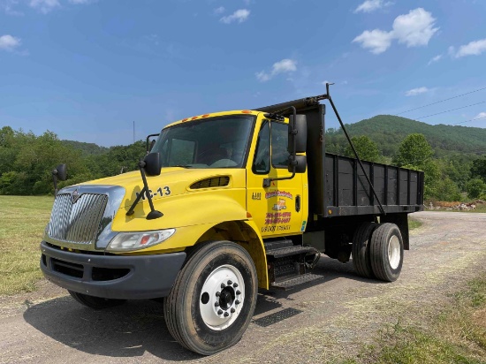 2003 International 4400 Dump Truck, VIN # 1HTMKAAN33H567114
