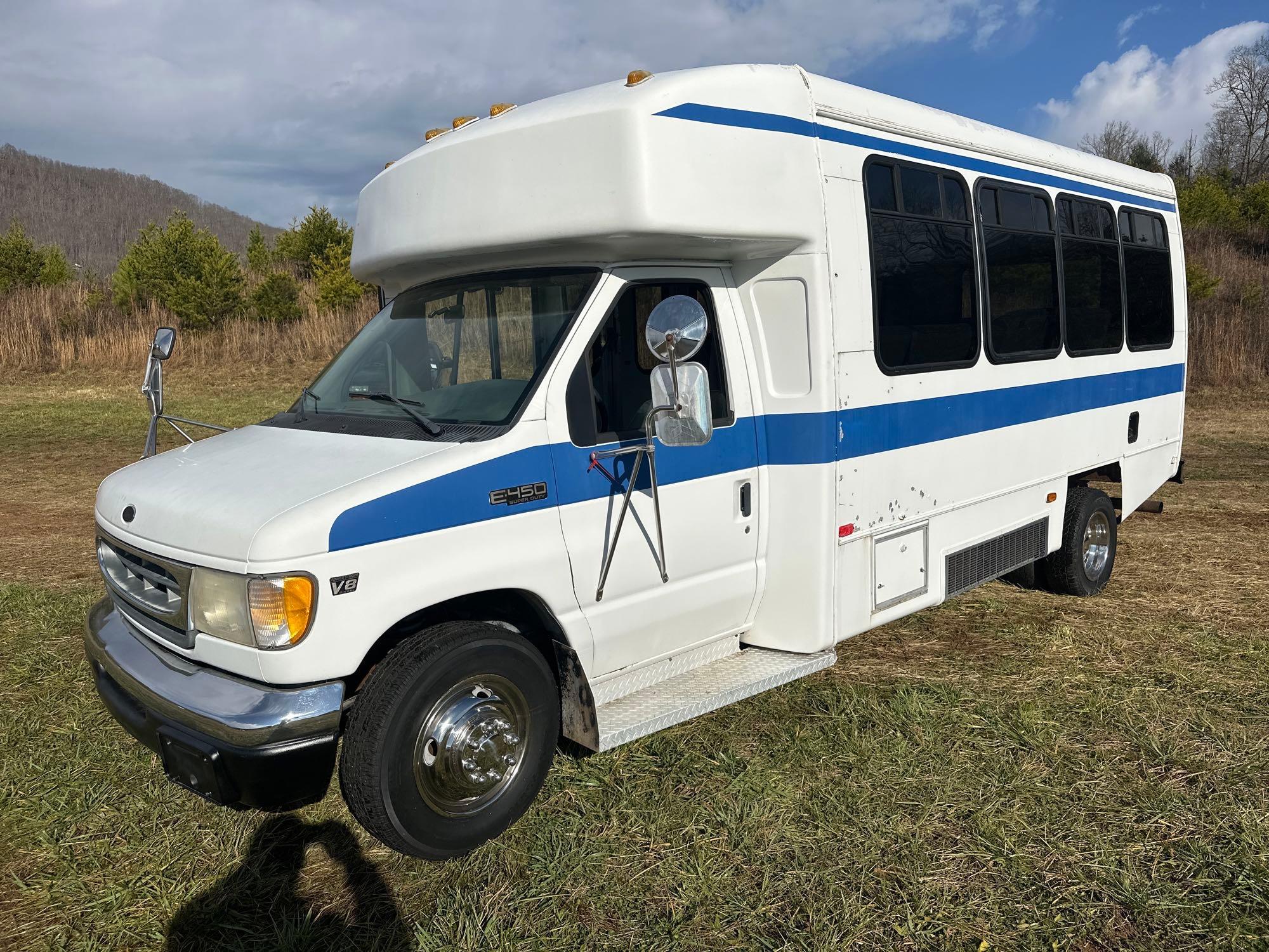 2001 Ford E-450 Super Duty Van, VIN Proxibid