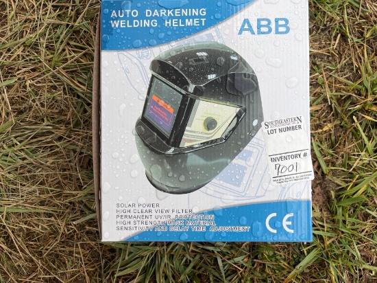 New Auto Darkening Welding Helmet