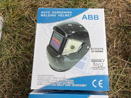 New Auto Darkening Welding Helmet