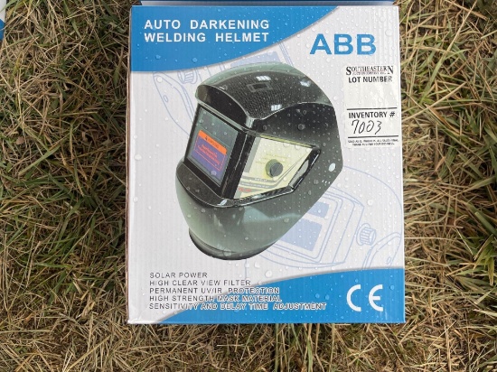 New Auto Darkening Welding Helmet
