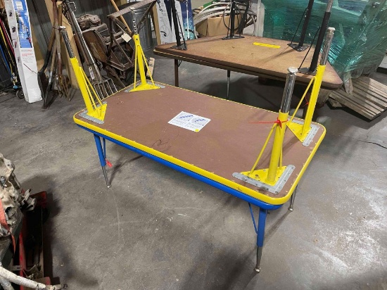 (2) Kids Tables