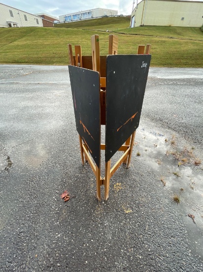 Triangular Paint/Chalk Easel