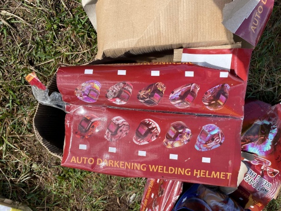 Auto Darkening Welding Helmet