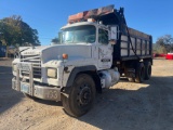 1996 Mack RD688S Truck, VIN # 1M2P267C0TM028451