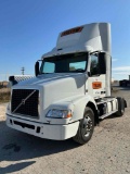 2017 Volvo VNM Truck, VIN # 4V4M19EG8HN985157