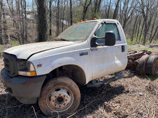 INOP/NON-RUNNING 2003 Ford F-450 Pickup Truck, VIN # 1FDXF46SX3EC13120