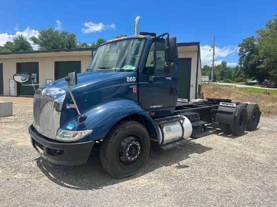 2011 International TranStar 8600 Daycab Truck, VIN # 1HSHXSJR4BJ390399