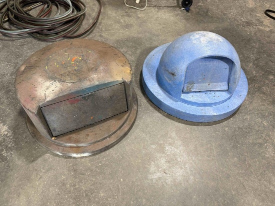 (2) Push Door Dome Top Trash Can Lids