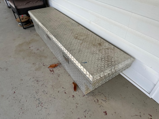 Contender Diamond Plate Toolbox