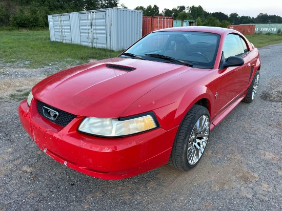 2000 Ford Mustang Passenger Car, VIN # 1FAFP4047YF111305