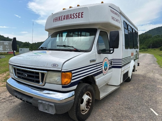 2007 Ford Econoline Van, VIN # 1FDWE35SX7DB47562