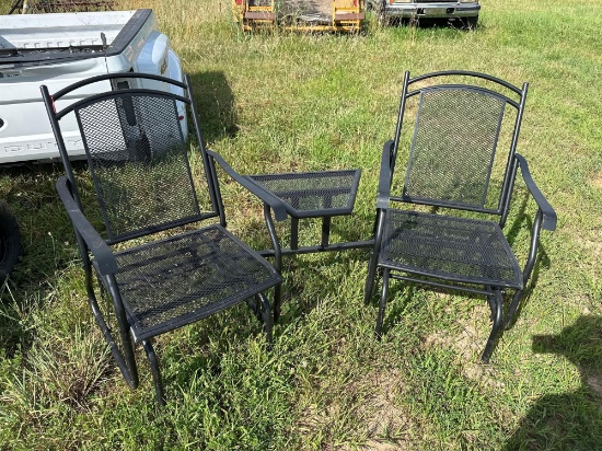Outdoor 2 Person Patio Glider with Table