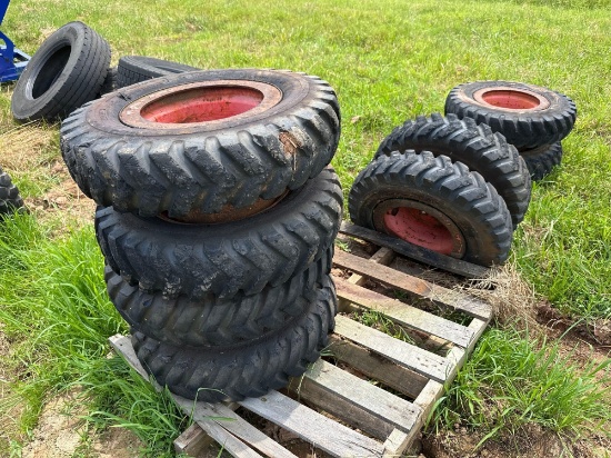 (4) 8 Lug Dual Wheels and Tires