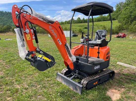 New/Unused Aboss GH25 Mini Excavator