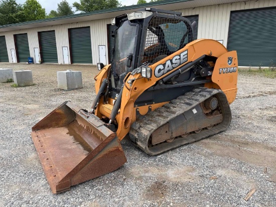 2013 Case TV380 Skidsteer