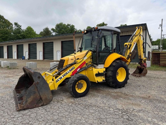 New Holland B110 4x4 Backhoe