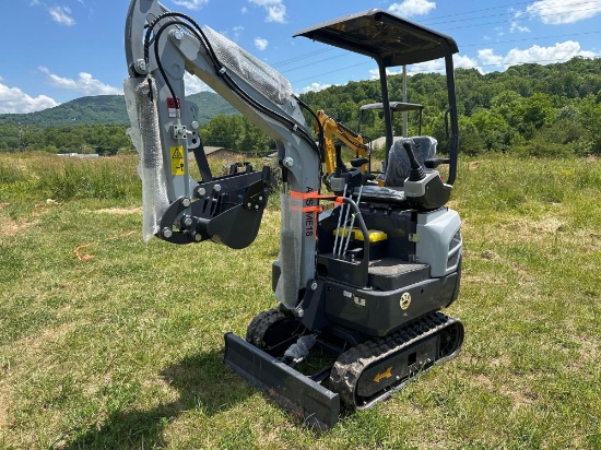 New/Unused ATS-ME18 Mini Excavator