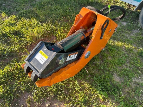 New/Unused Wolverine Hydraulic Excavator Clamp