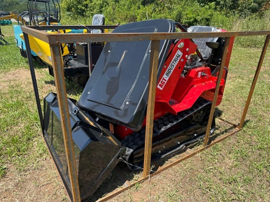 New/Unused AGT SDA-140T Mini Track Loader