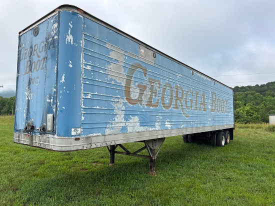 1973 Great Dane Trailer