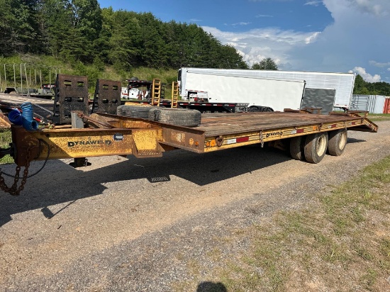 25ft Dynaweld 20 Ton Equipment Trailer, VIN #19K81AEX4P1X23468